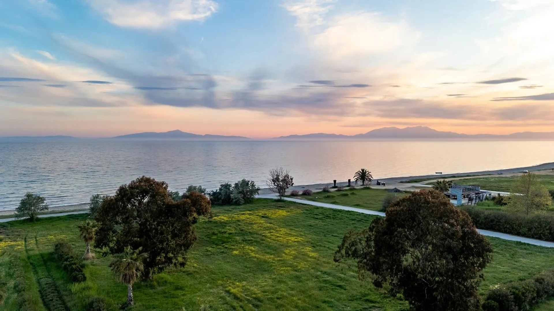 Nafsika Suites (Adults Only) Nea Moudania Aparthotel